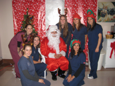 Santa Paws - Photos with Santa and your dog on Coronado at Crown Veterinary Hospital